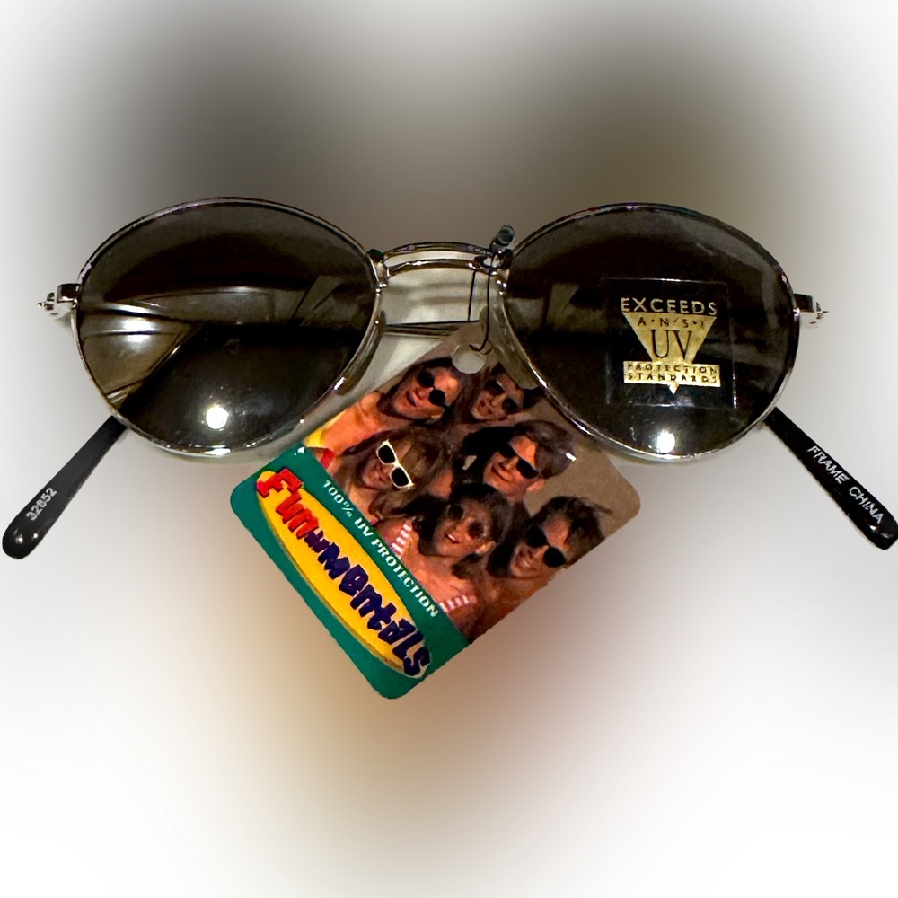 VTG Fundamentals Sunglasses 100% UV Protection Sm Aviator Lantis Eyewear shades